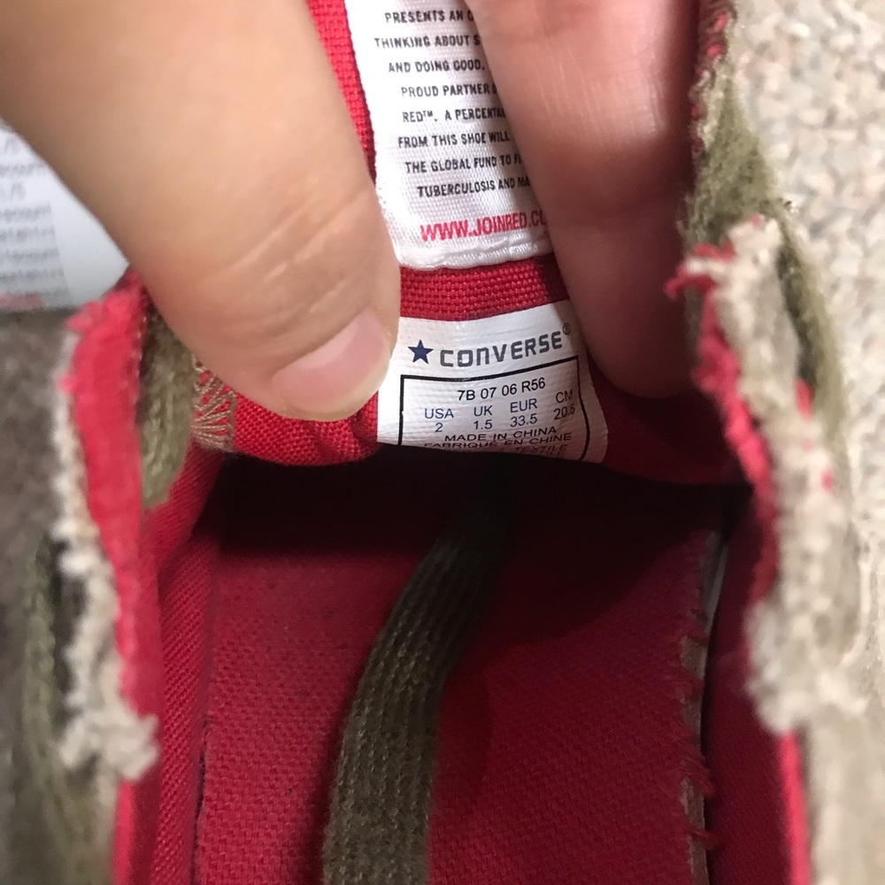 Converse shoes size 2 - Picture 4 of 5